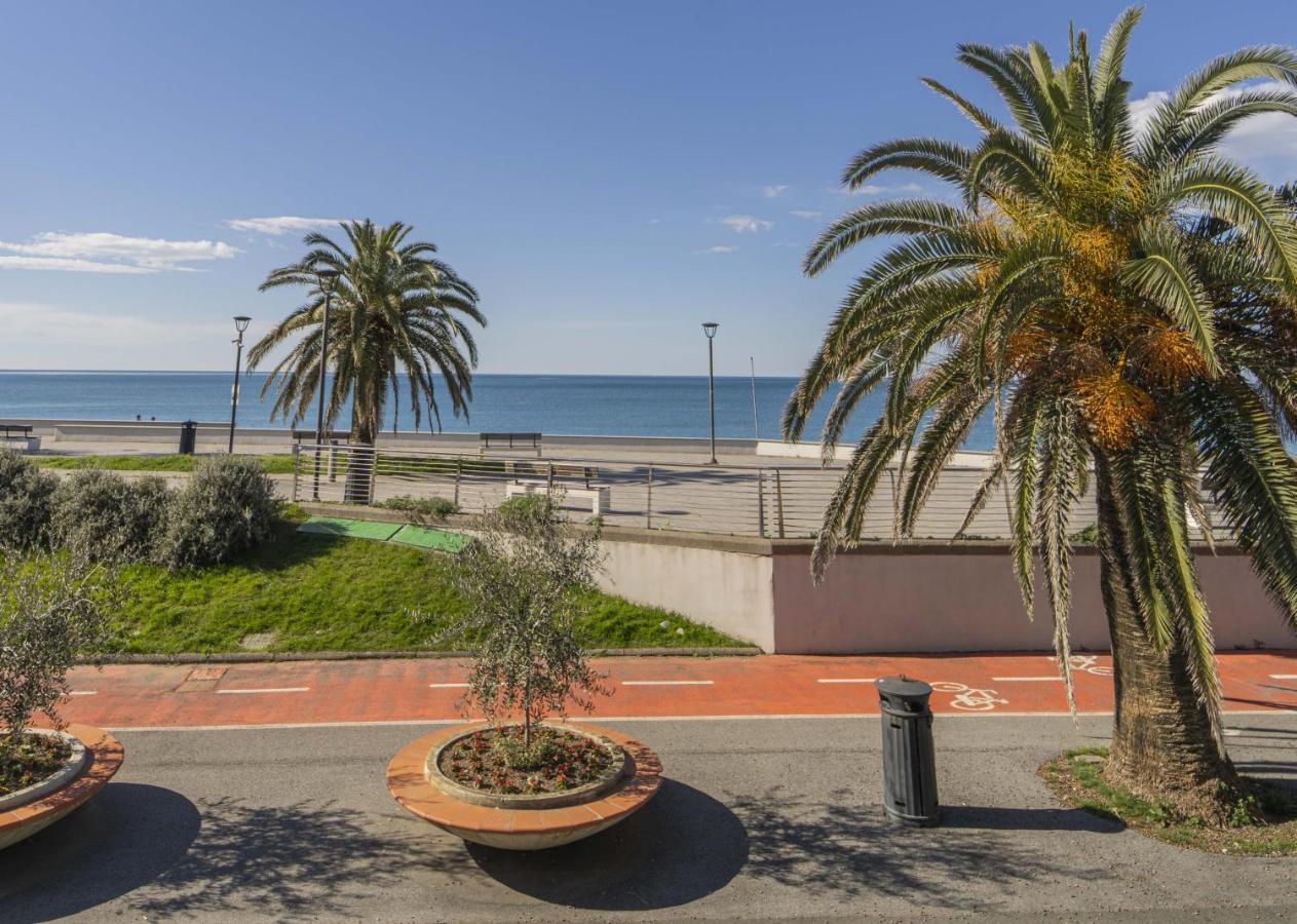 Ferienwohnung 105 - La Casa Di Jacopo, Fronte E Vista Mare In Centro A Riva Trigoso, 20 Metri Dalla Spiaggia Sestri Levante Exterior foto