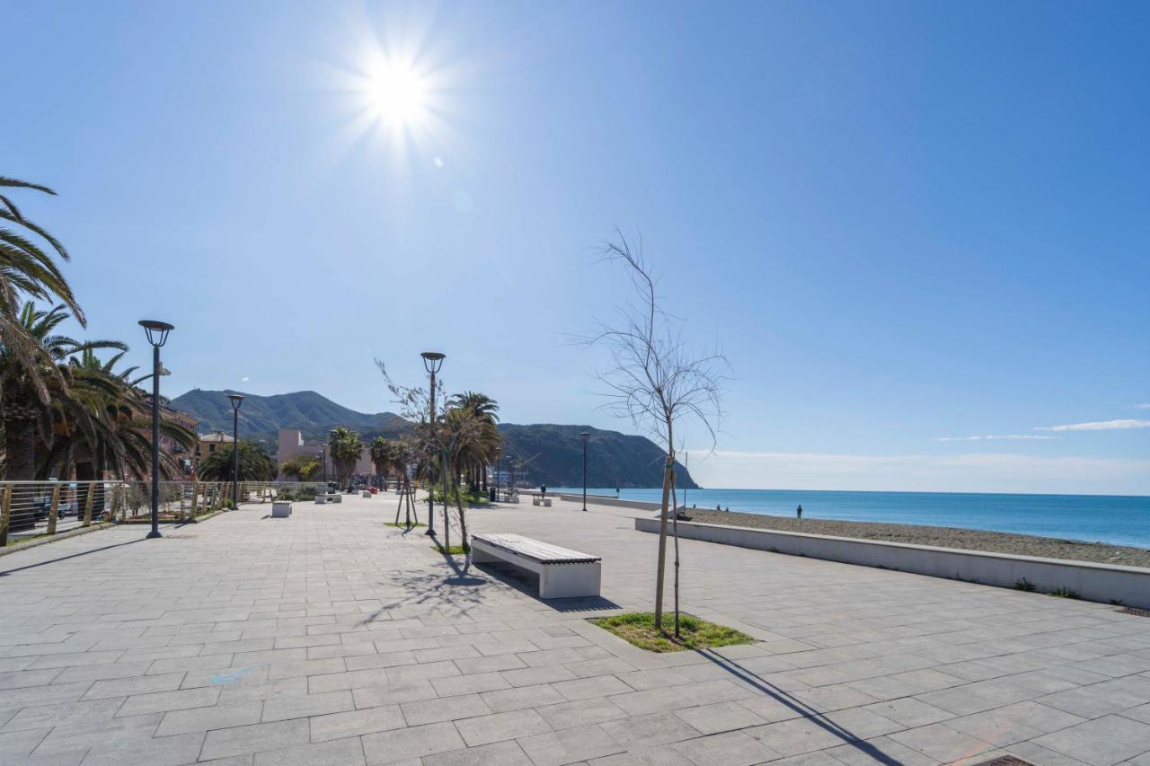 Ferienwohnung 105 - La Casa Di Jacopo, Fronte E Vista Mare In Centro A Riva Trigoso, 20 Metri Dalla Spiaggia Sestri Levante Exterior foto